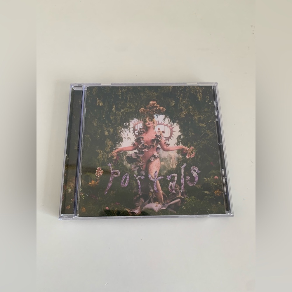 Melanie Martinez Portals cd